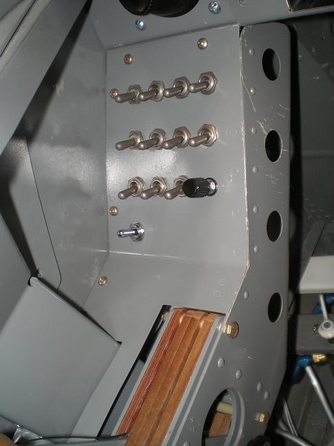 Throttle quadrant switches Throttle quadrant switches